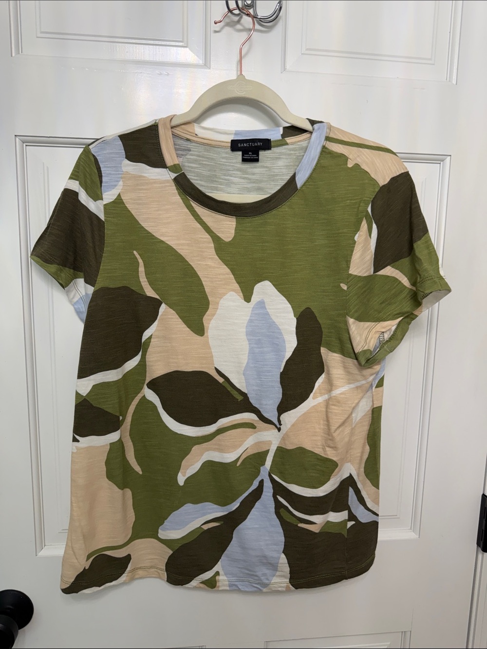 Sanctuary Green & Beige Abstract Floral Crewneck Tee